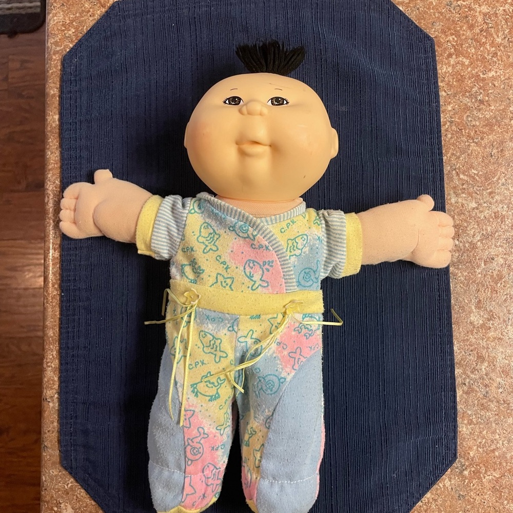 Vintage 1991 Hasbro Cabbage Patch Kids Baby Black Hair Soft Body
